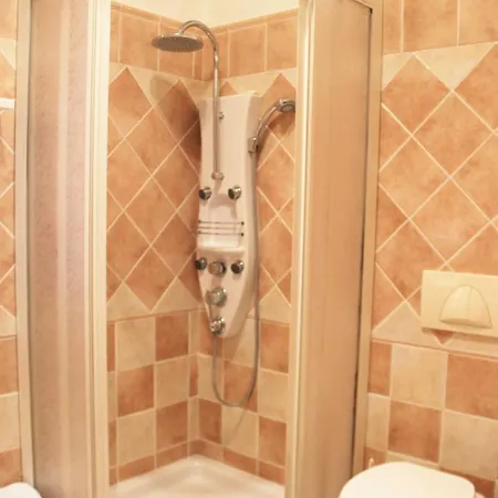 Sardinia Re Guest house *